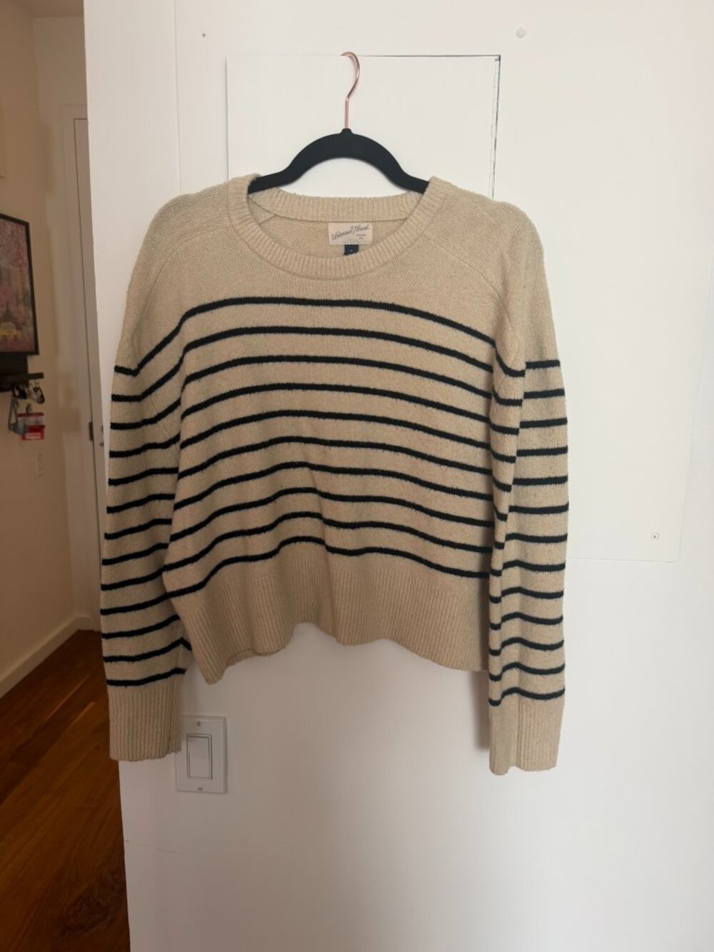 Universal Thread Women's Long Sleeve